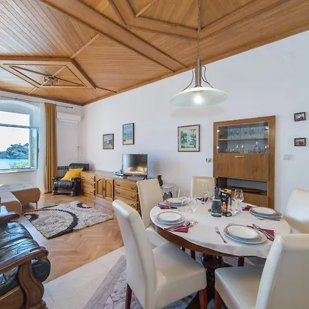 Riva Appartamento Makarska